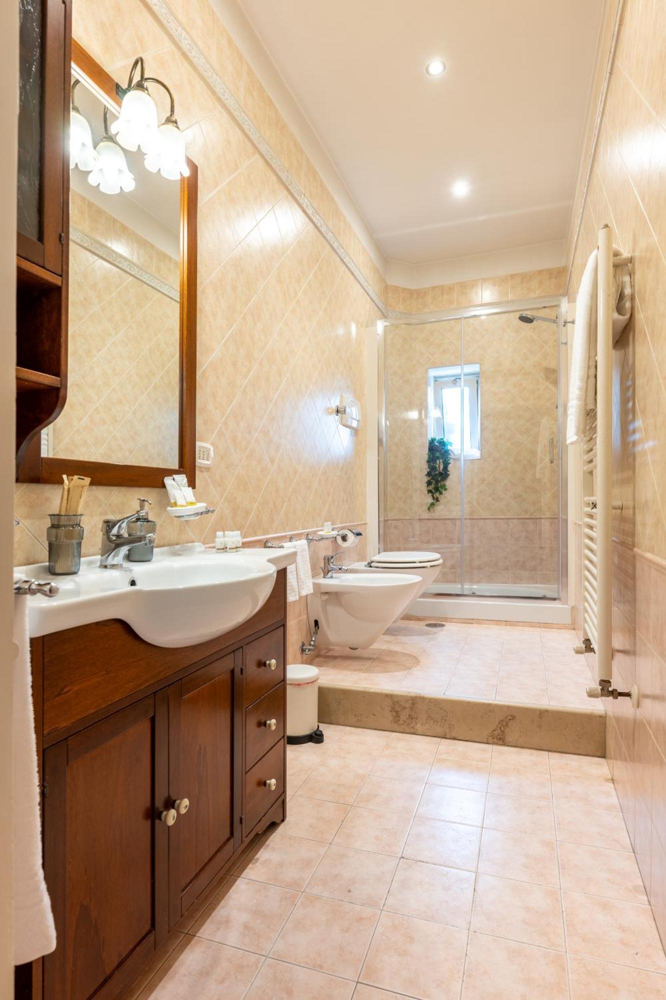 100Mq Maison Paradise - Central & Elegant Apt Bari Exterior photo